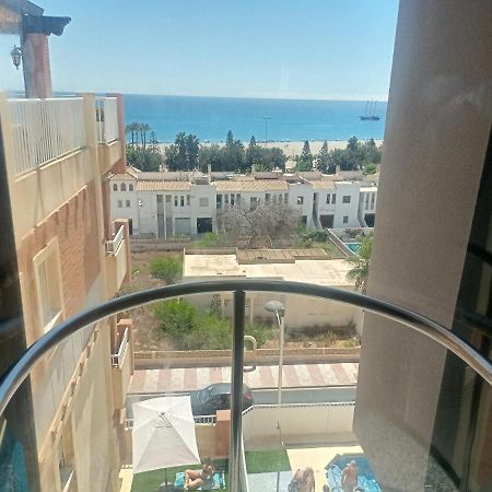 Alojamiento Roquetas De Mar Dış mekan fotoğraf
