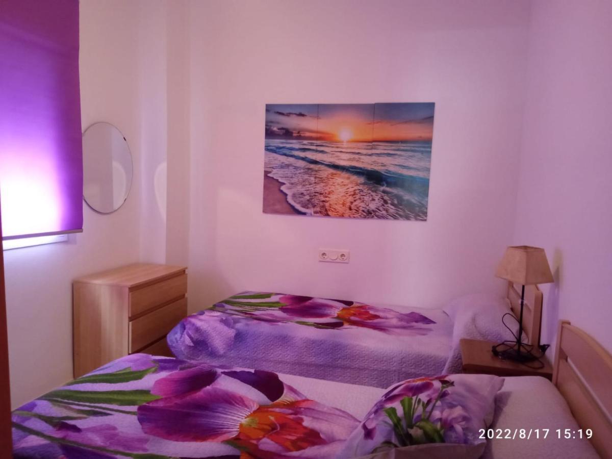 Alojamiento Roquetas De Mar Dış mekan fotoğraf